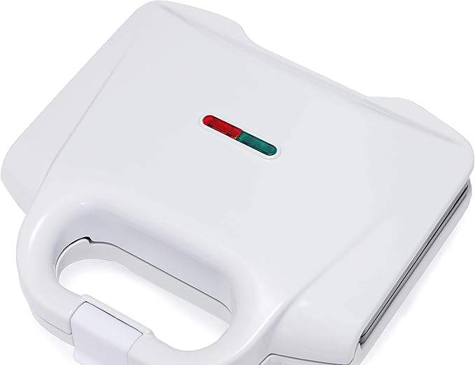 Amazon Basics Waffle Maker 2-Slices White with Non-stick coating and Easy to Clean, 700W