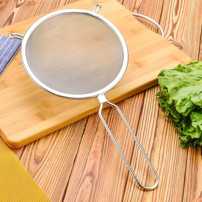 Luxshiny Stainless Steel Mesh Strainer Scoop with Long Handle 14.6 Inch Single Layer Colander Spoon for Oil Separation Food Serving and Hot Liquid Draining in Kitchen Restaurant Bar