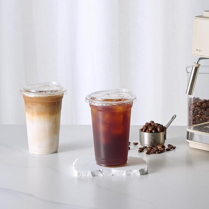 Turbo Bee 20 OZ 200 Sets Clear Plastic Cups with Strawless Sip Lids, To Go Crystal Clear Disposable Plastic Cups with Lids for Iced Coffee, Smoothies, Soda, Lemonade, Cold Beverage