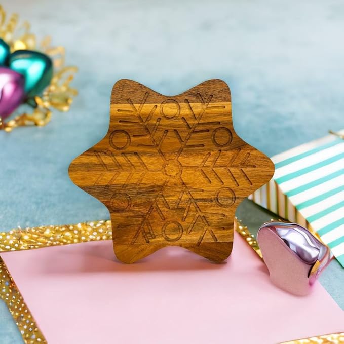 Treen Art Wood Cutting Board for Kitchen Star Shaped Wooden Cutting Board with Grooves, Christmas Decorative cutting board for Cheese and Charcuterie Serving Platter 11"L x 11"W