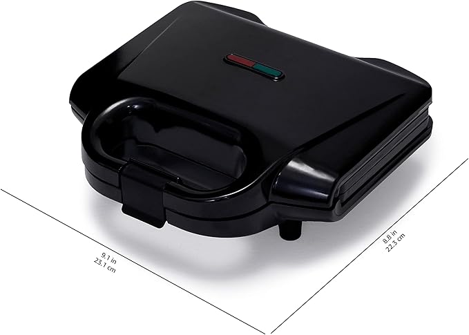 Amazon Basics 2-Slice Waffle Maker with Non-Stick Coating, Easy to Clean, 700W, Black