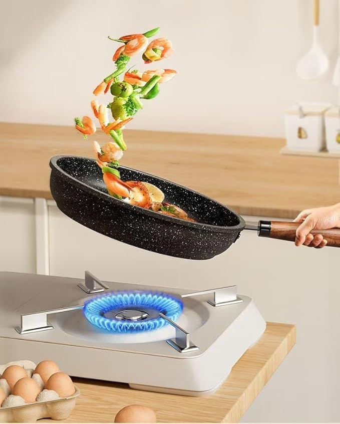 CBESTUTENSIL Non-stick frying pan, granite-coated skillet, lightweight egg pan, chef's frying pan,Fried eggs don't stick to the pan， wooden handle (10 inches)