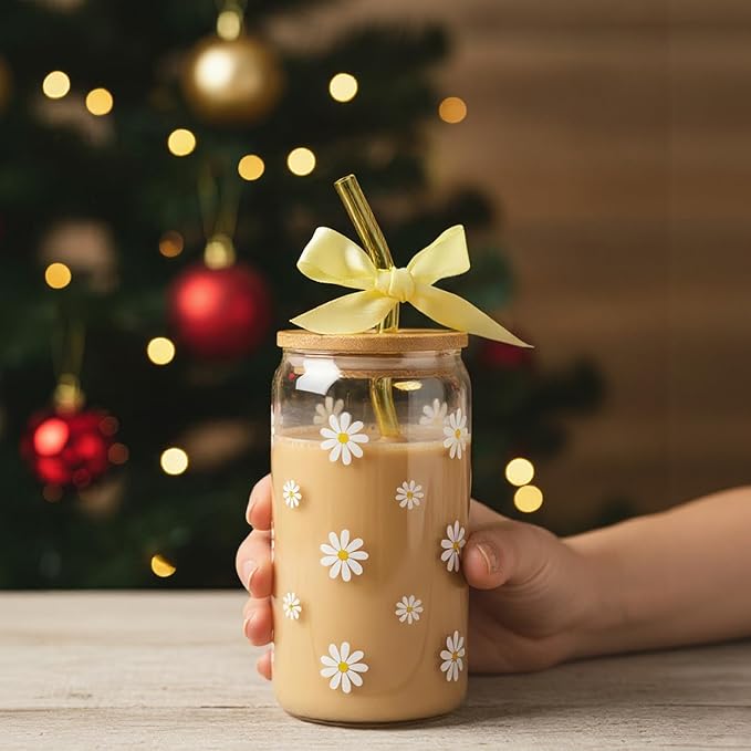 Cute Glass Cups with Lids and Straws, Teen Girl Birthday Gifts Daisy Iced Coffee Cup, Yellow Aesthetic Mug Tumbler for Birthday Mothers Day Christmas Valentines Coffee Lover 16oz