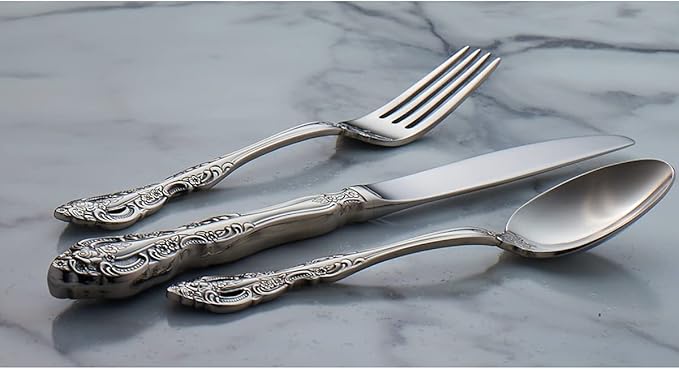 Oneida Silverware Serving Utensils Set of 6, Michelangelo 6-Piece Fine Flatware Set, 18/10 Stainless Steel, Serving Spoons Fork Ladel & Spreader, Mirror Finish Dishwasher Safe (Silver 6 Piece)