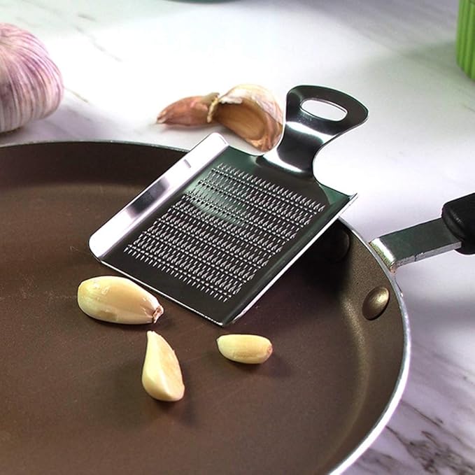 Stainless Steel Ginger Grater, Lemon Zester Cheese Grater Nutmeg Grinder Wasabi Garlic Grinding Tools for Vegetable Ginger Wasabi Sushi Sashimi Mini Size Food, Grate (Silver_2) (Silver_4)