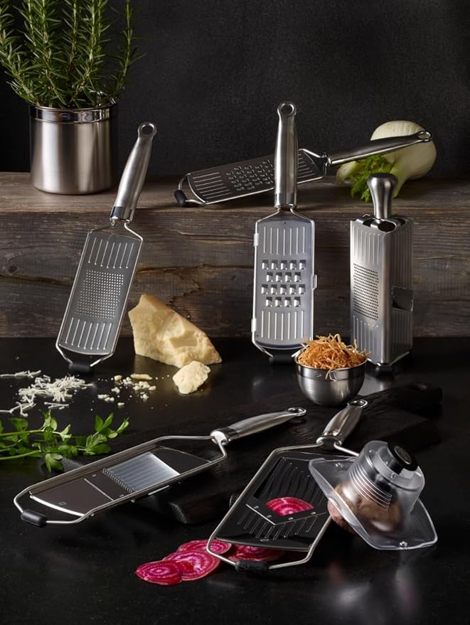 RÖSLE Supercut Slicer, V-Shaped Mandolin Slicer, 18/10 Stainless Steel Kitchen Utensil with 5 Cutting Thicknesses, Silicone Foot and Protective Cover for Vegetables or Fruits - 46cm