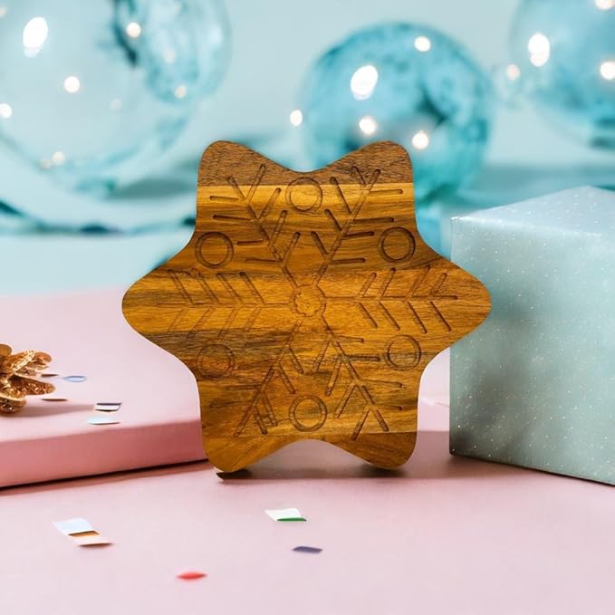 Treen Art Wood Cutting Board for Kitchen Star Shaped Wooden Cutting Board with Grooves, Christmas Decorative cutting board for Cheese and Charcuterie Serving Platter 11"L x 11"W