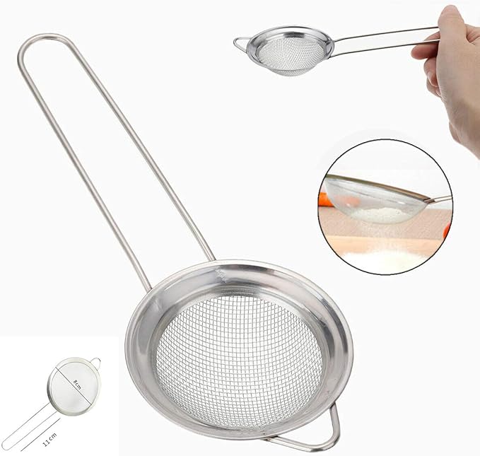 Strainers Fine Mesh Sieve Stainless Steel Flour Sifter Fine Mesh Strainer for Kitchen Hand-held Oil Spoon Seives with Handle Diameter 10cm (3.9")