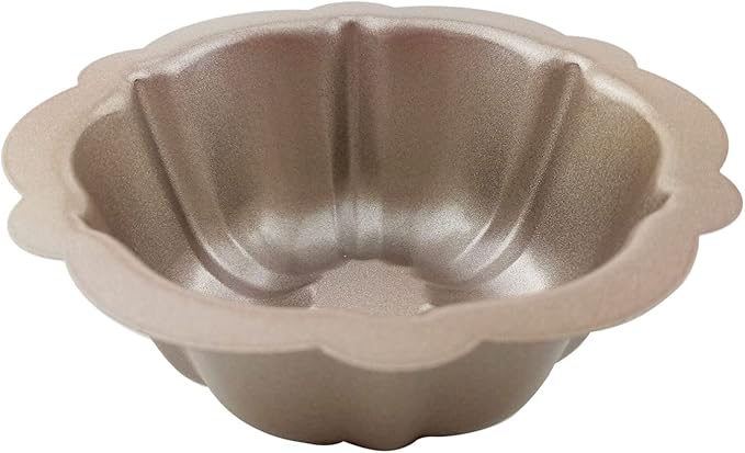 LoveDeal 4 Inch Nonstick Mini Fluted Cake Pan, Set of 4 for Baking, Carbon Steel Fluted Cake Pans, Metal Round Pumpkin Shaped Baking Mould for Cupcake, Muffin, Brownie, Pudding - Gold