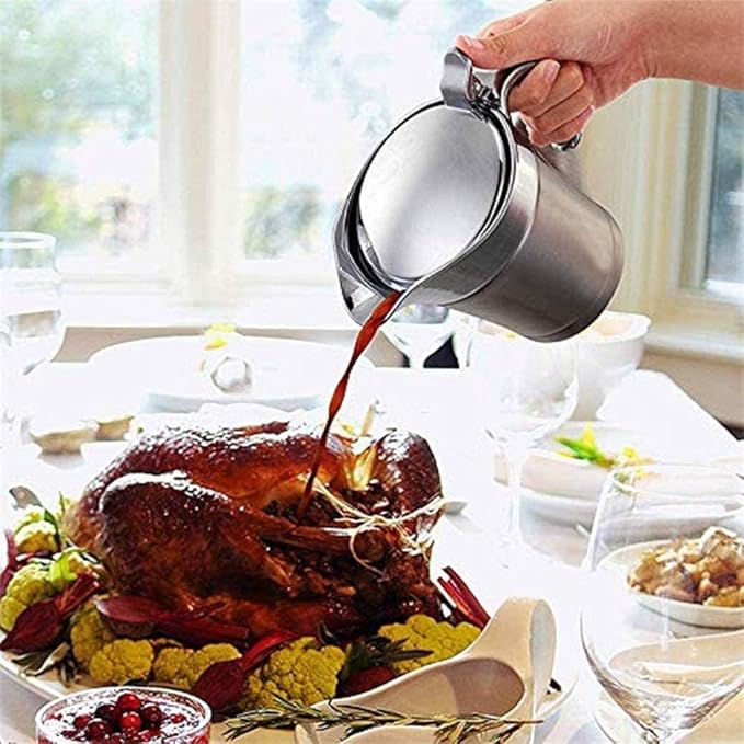 Stainless Steel Insulated Gravy Boat with Lid – 450ML/16OZ Double Insulated Gravy Pitcher for Hot & Cold Sauces – Sauce Jug with Hinged Lid, Ideal for Gravy or Cream at Thanksgiving, Gravy Pitcher