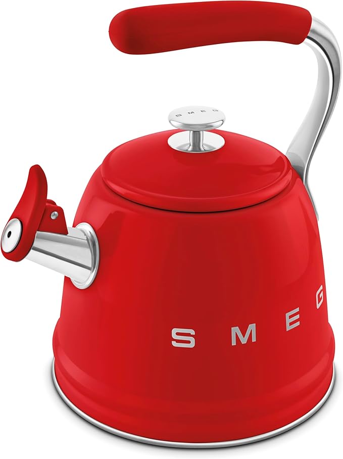 Smeg, WKF01RD Whistling Kettle, Stainless Steel, 2.3 L Capacity, Removable Lid and Measuring Spout, Induction Compatible, Red
