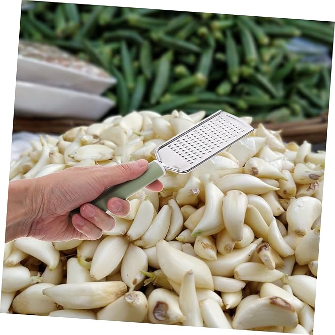 PRETYZOOM Multifunctional Garlic Shredder and Cheese Zester 1-Piece Stainless Steel Garlic Press for Chopping Vegetables Cooking and Lemon Grating for Home Use