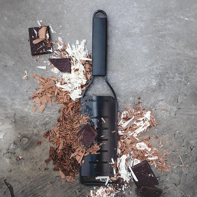 Microplane Kitchen Grater Large Shaver with a Stainless-Steel Blade - Made in USA, for parmesan, chocolate, truffles & Butter Flakes from the Black Sheep Series