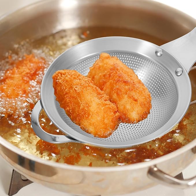 2Pcs Small Fine Mesh Strainer with Handle Filter Sifter Strainer Punch Hole Stainless Steel Sieve Colander Metal Micro Sifter for Kitchen Juice Tea Baking Food Pasta Flour
