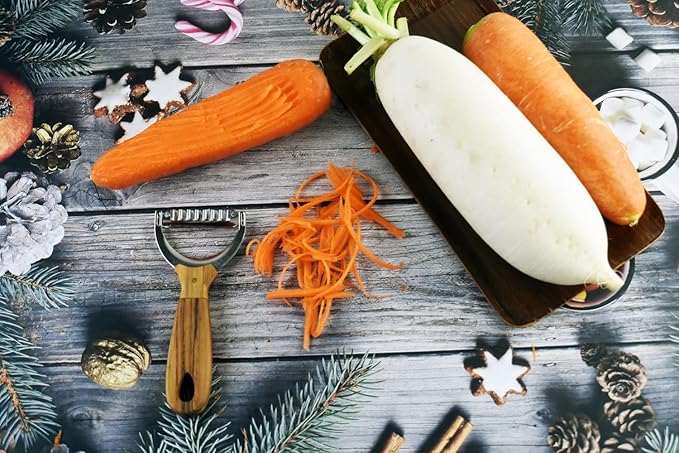 Wooden Handle Papaya Shredder Tool Stainless Steel Blade Vegetable Slicer for Salads Salad Maker Fast & Easy carrots potatoes beets cucumber