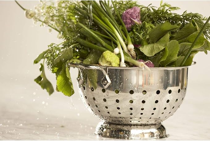 All-Clad Tools and Accessories Stainless Steel Colander 1.5 Quart Strainer, Pasta Strainer with Handle, Pots and Pans Silver