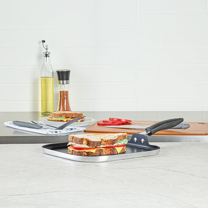 Restaurantware-Met Lux 11.3 Inch Square Griddles With Stay-Cool Handle, 10 No-Stick Flat Top Grills - Compatible With Gas And Electric, Durable, Aluminum Griddle Pans, Even-Heating, For Cooking Eggs