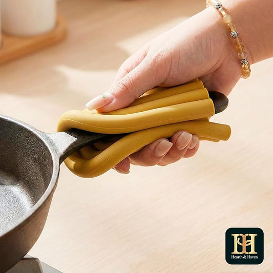 Silicone Trivets for Hot Dishes, Heat-Resistant, Non-Slip Pot Holders for Kitchen & Coasters Durable Hot Pads for Pots, Pans, Baking Dishes & Kitchen Appliances Set of 2 Honey Mustard