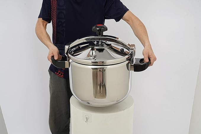 27.5 Quart Pressure Cooker Stainless Steel Pressure Cooker, Large Capacity, Commercial Pressure Cooker Clamp On Type, Double Valves for Family or Commercial Use