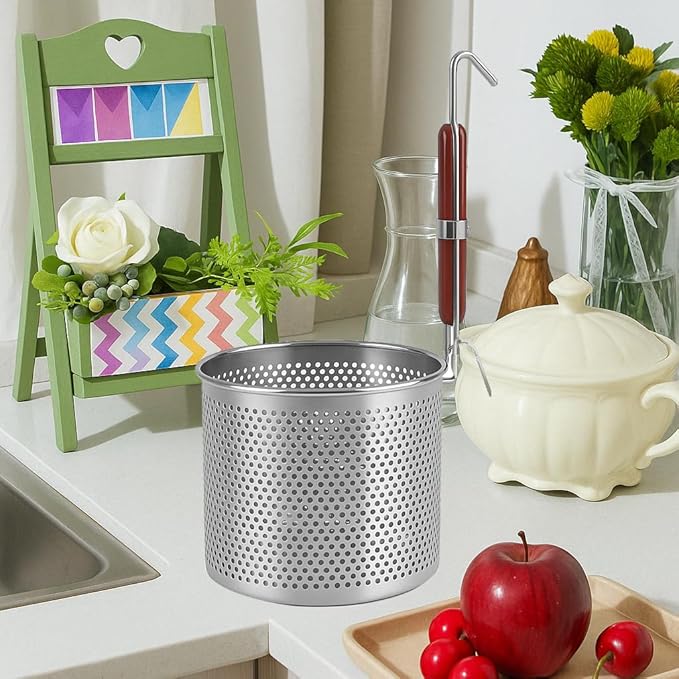 Mesh Pasta Basket Food Strainer Insert For Pot, Colander with Round Wooden Handle Stainless Steel Mesh Spider Strainer for Pasta Noodles Dumpling Vegetable