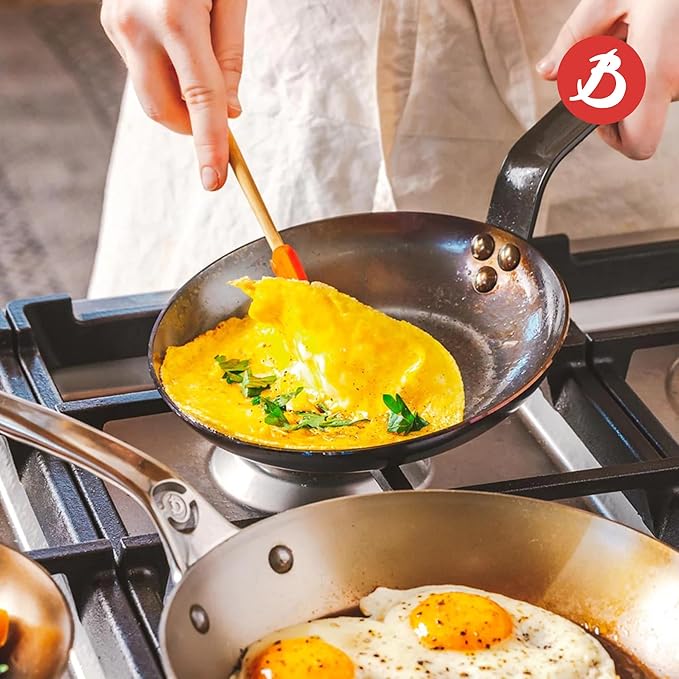 de Buyer MINERAL B Carbon Steel Omelette Pan - 8” Diameter, 6.9” Cooking Surface - Naturally Non-Stick Finish - Made in France