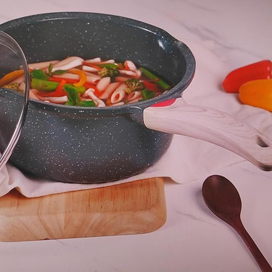 Bakoniion Ceramic Nonstick 4 QT Saucepan with Lid, Cast Aluminum Stockpot with Stay-cool Handle,Compatible with All Cooktops,Dishwasher Safe