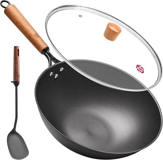 WANGYUANJI 12.6" Carbon Steel Wok with Lid & Spatula - Gift Ready Packaging, Precision Spun Iron Stir Fry Pan for 3-4 People - Flat Bottom, Nitrided Rust-Resistant Surface (Requires Seasoning)