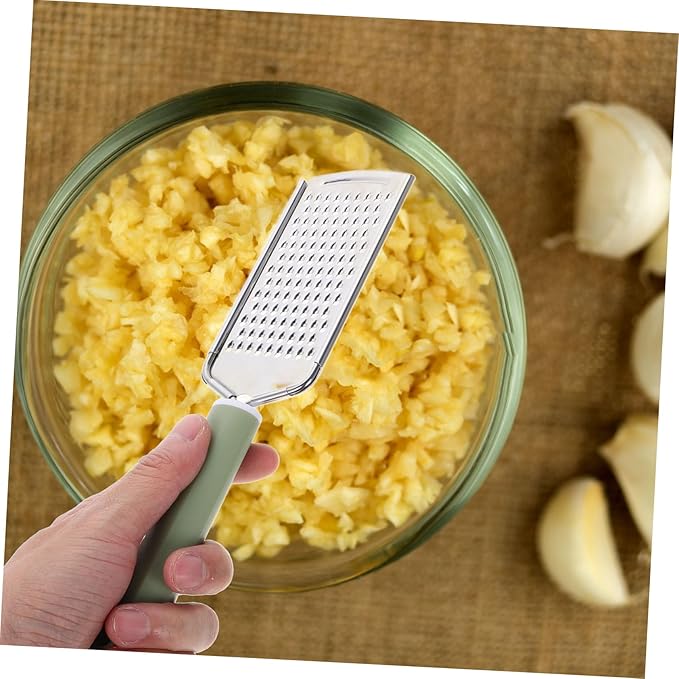 Garlic Cheese Shredder Handheld Cheese and Spice Lid Cheese Grader Fruit Potato De Lemon Green