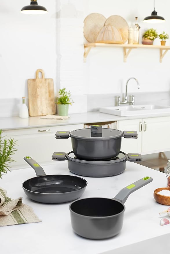 BRA Life 18 cm Cast Aluminium Frying Pan, 100% Recycled Ceramic, Non-Stick Coating, PFOA Free, PTFE Free, Suitable for All Hobs and Induction