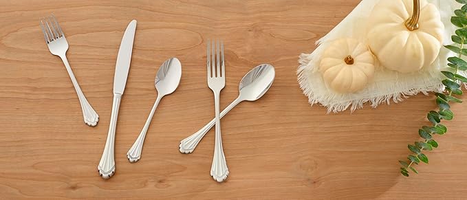 Oneida Marquette Fine Flatware Dinner Knives, Set of 4, 18/8 Stainless Steel, Silverware Set, Dishwasher Safe