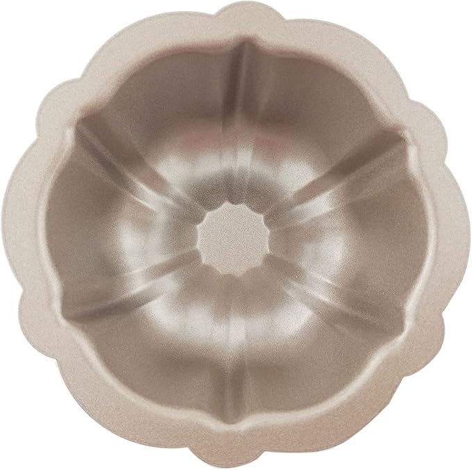 LoveDeal 4 Inch Nonstick Mini Fluted Cake Pan, Set of 4 for Baking, Carbon Steel Fluted Cake Pans, Metal Round Pumpkin Shaped Baking Mould for Cupcake, Muffin, Brownie, Pudding - Gold