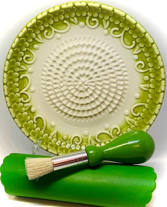 All-in-one Premium Ceramic Garlic Grater Plate 4-Piece Set - Green Embossed Design and Style - For Garlic, Ginger, Chocolate, and more! - Comes with 5.25" Plate, Peeler, Brush, and Stand