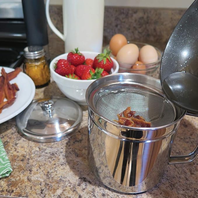 Evelots Cooking Oil Storage Can-Bacon Grease Keeper-2 Pack-Stainless Mesh Strainer-Easy Grip Handle-Large 5 Cup Fat Storage