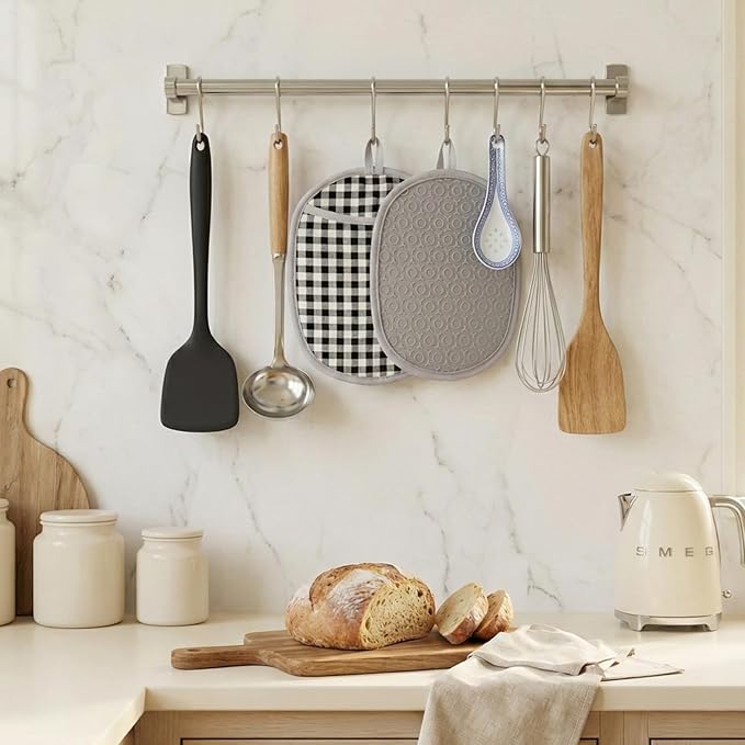 4-Pack Silicone Pot Holders for Kitchen Heat, Non-Slip Hot Pads with Hanging Loops, Quilted Liner Oven Mitts Alternative, Waterproof Trivets for Countertops Hot Pots and Pans (Plaid)