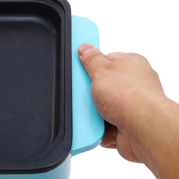 Electric Grill Hot Pot 2 in 1 Indoor Smokeless Hotpot Pot Electric Cooker Electric Hot Pot with Grill with Divider-Separate Dual Temperature Contral Korean BBQ Grill (Blue)