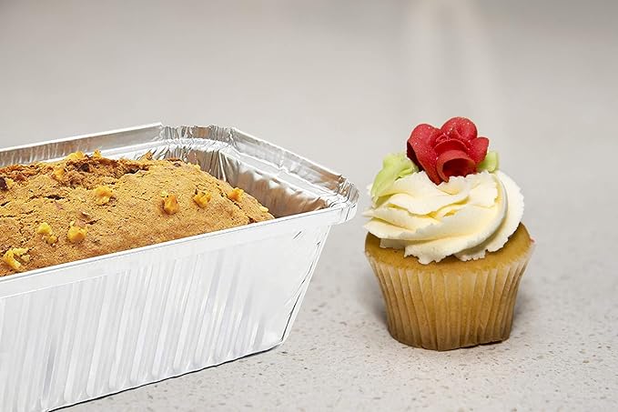 Disposable Loaf Pan with Lid for Baking - 1.5 Lb Disposable Bread Pans - Meatloaf Pans – 50 Aluminum Foil Pans and 50 Clear Lids - Perfect for Baking Cakes, Bread, Meatloaf…