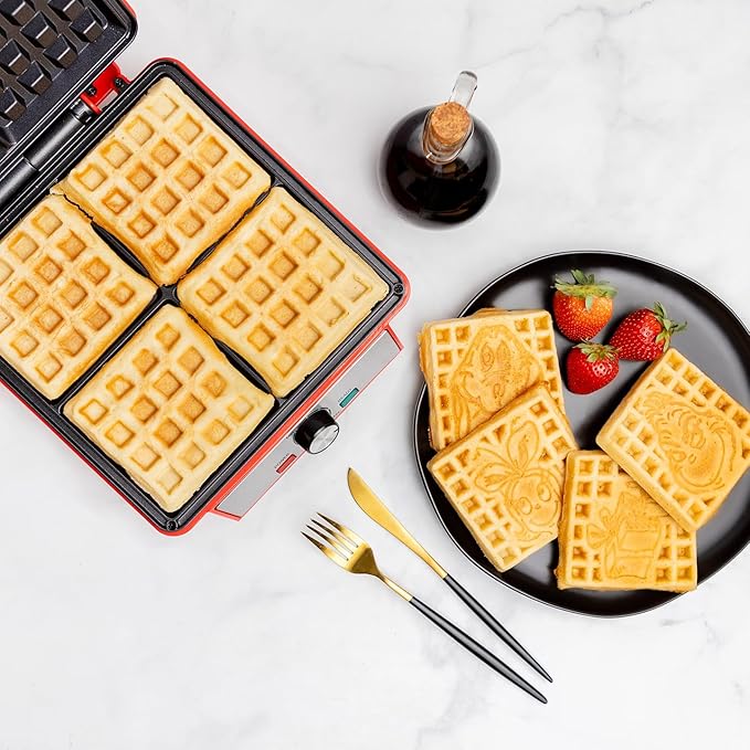 Uncanny Brands The Grinch Deluxe Waffler - Grinch Images on Your Waffles
