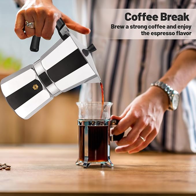Vaolvpant 3 Cup Aluminum Moka Pot Classic Stovetop Espresso Coffee Maker 150ml 5oz Coffeemaker Percolator Mocha Pot Greca Coffee Maker Cafe Makers for Italian and Cuban Café Brewing Silver