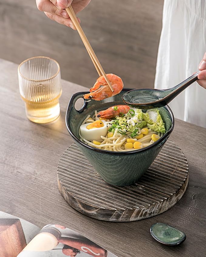 UNICASA Japanese Ramen Bowl Set with Chopsticks, Spoons and Rests, 20oz Deep Porcelain Noodle Bowl Set of 2 for Udon, Pho, Salad, Soup (Reactive Green)