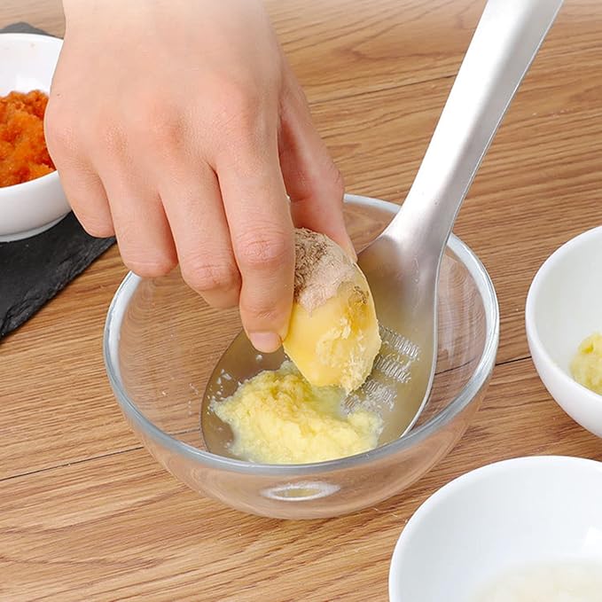 Hemoton 3pcs Cheese Zester Cheese Graters for Kitchen Stainless Steel Garlic Grinders Ginger Grater Grinder Zester Spoon Metal Lemon Zester Grater With Handle for Cheese, Chocolate, Kitchen Gadgets