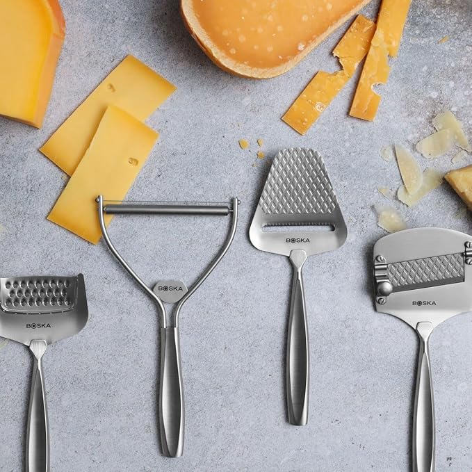 Boska Cheese Slicer with Wire - Monaco For All Types of Cheese - Handheld Cheese Cutter - For Kitchen Cooking - Non-Stick Silver - 3 Replacement Wires - Dishawasher Safe
