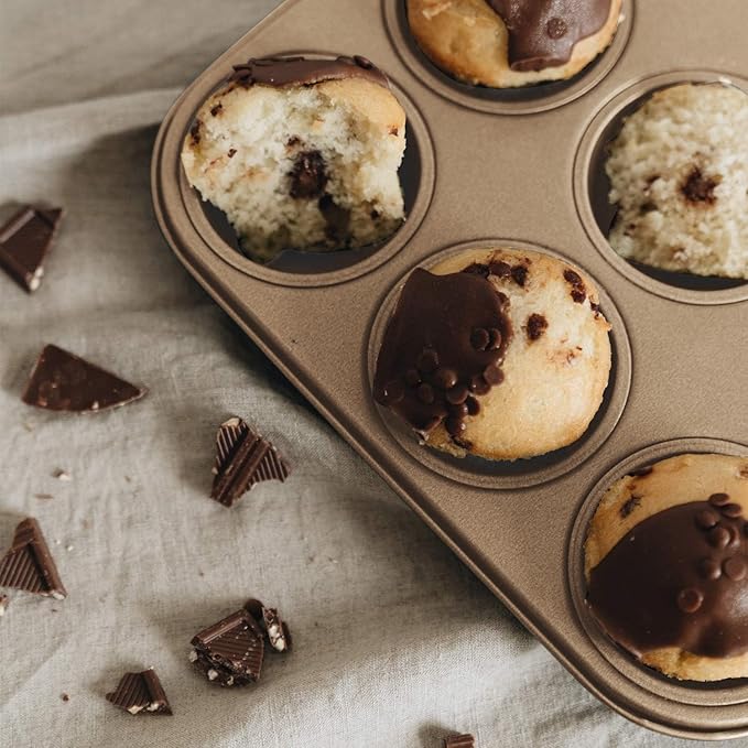 TAOUNOA Muffin Pan Cupcake Tin Nonstick, 2PCS Durable Baking Pan for Muffins & Cupcakes, Easy Clean Carbon Steel Muffin Tin for Oven Use, Parties, Gold, Standard 12 cup