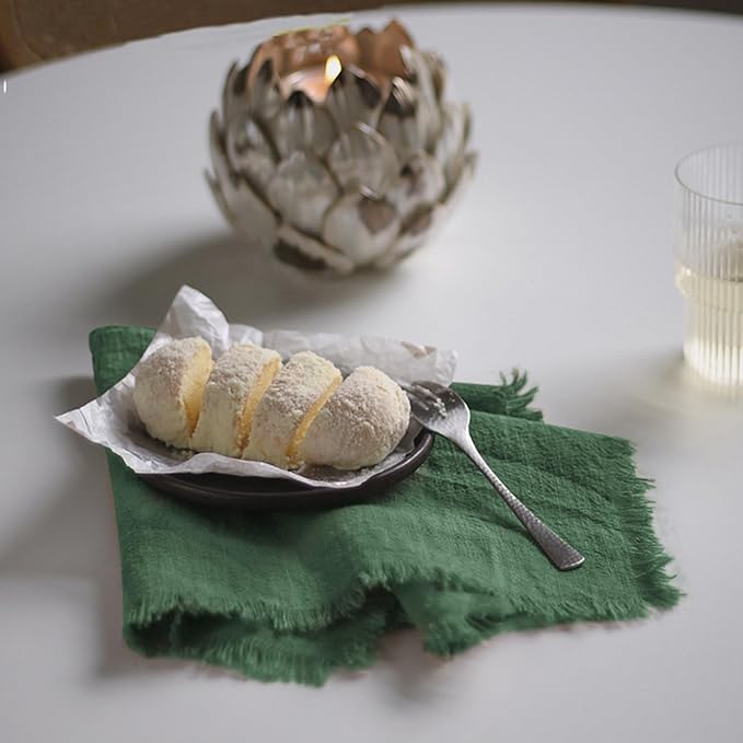 Handmade Cloth Napkins 100% Cotton Napkins with Fringe，Delicate Handmade Cloth Napkins for Dinners, Parties, Weddings and More，18 x 18 Inch Set of 4 - Green