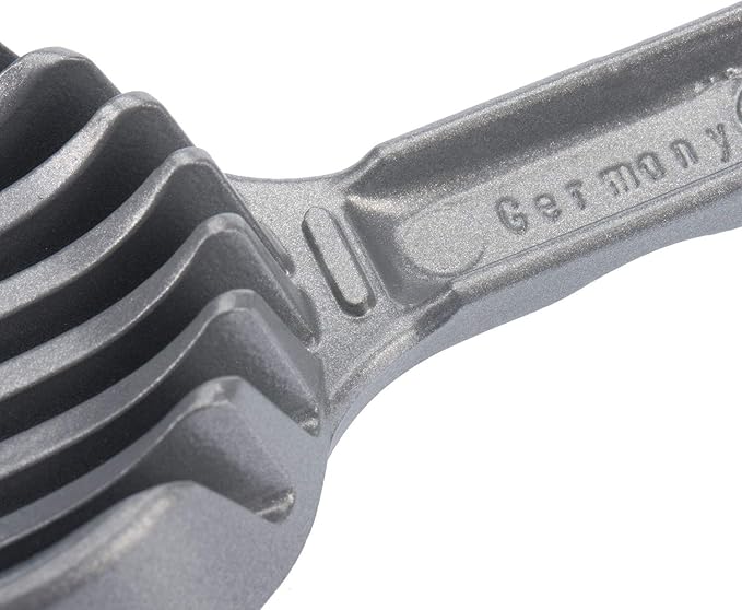 Westmark Mushroom/Egg Slicer