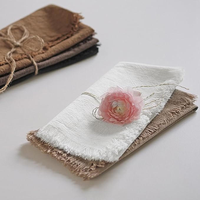 Handmade Cloth Napkins 100% Cotton Napkins with Fringe，Delicate Handmade Cloth Napkins for Dinners, Parties, Weddings and More，18 x 18 Inch Set of 12 - White