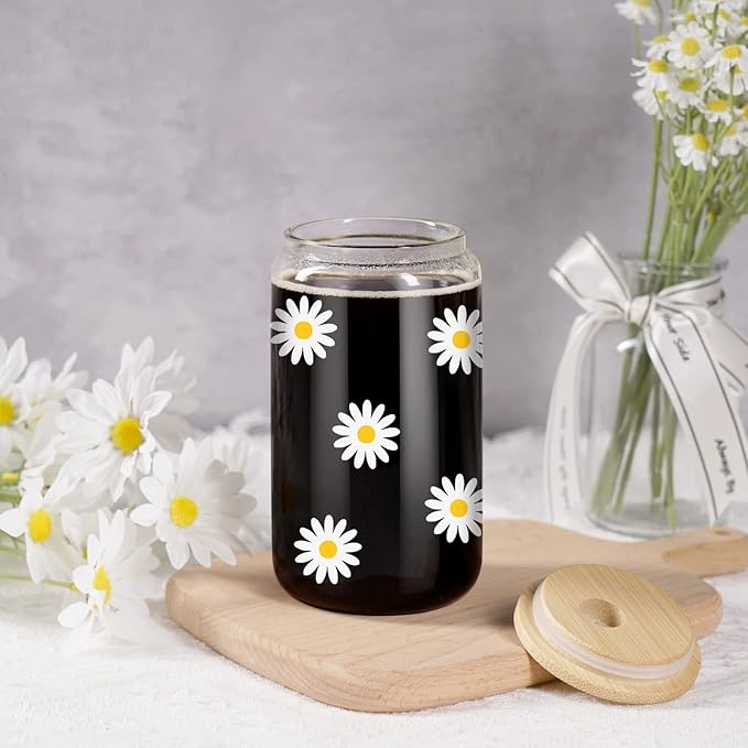 GSPY Daisy Aesthetic Gifts, Iced Coffee Cup, Cute Glass Cups with Lids and Straws - Cute Mugs, Flower Mug, Glass Tumbler - Valentines Day, Birthday Gifts for Women, Coffee Lovers, Friend, Girls, Mom