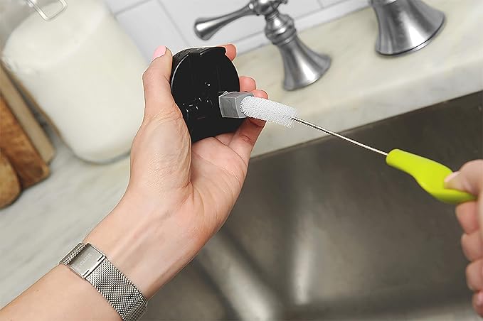 Full Circle Little Sipper, Bottle and Straw Cleaning Brush Set, Sizes for Both Narrow & Wide Straws, Green