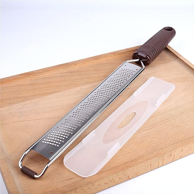 LoBake(LoBake) 3 Designs Toothed Striped Multifunctional Stainless Steel Lemon Zester Cheese Chocolate Ginger Grinder Fruit Grater Kitchen Tool (Big Toothed)