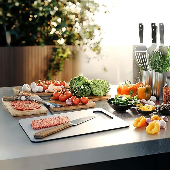 Stainless steel chopping board, food-grade 304 kitchen cutting board, double-sided use, available in three sizes, odorless, easy to clean and non-toxic three-piece set