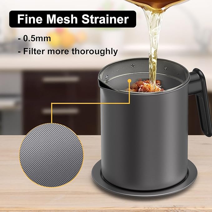 Bacon Grease Container with Fine Mesh Strainer - 1.7L / 6.8 Cups Cooking Oil Storage Can with Removable Dustproof Lid and Coaster Tray - Oil Pot for Used Cooking Oil, Fat, Frying Oil, Kitchen Fat